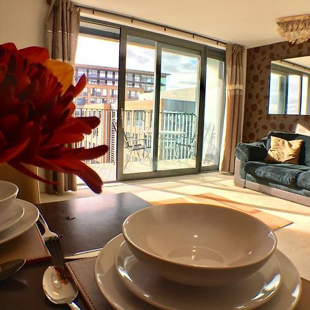 Luxurious Providence Apartment 메이든헤드 외부 사진