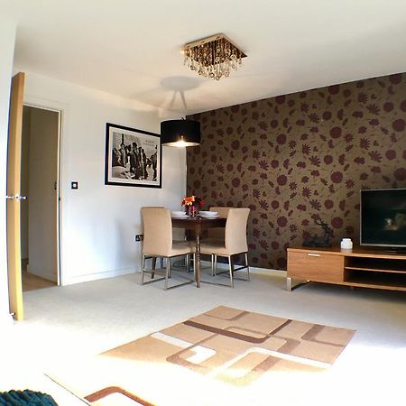 Luxurious Providence Apartment 메이든헤드 외부 사진
