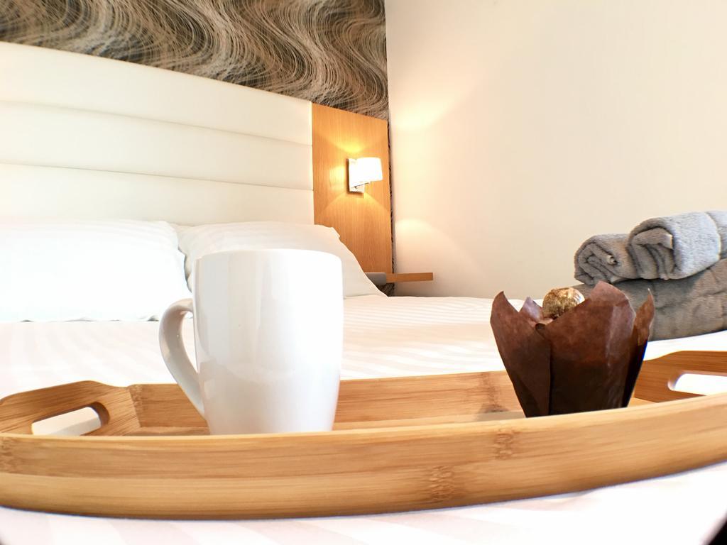 Luxurious Providence Apartment 메이든헤드 외부 사진